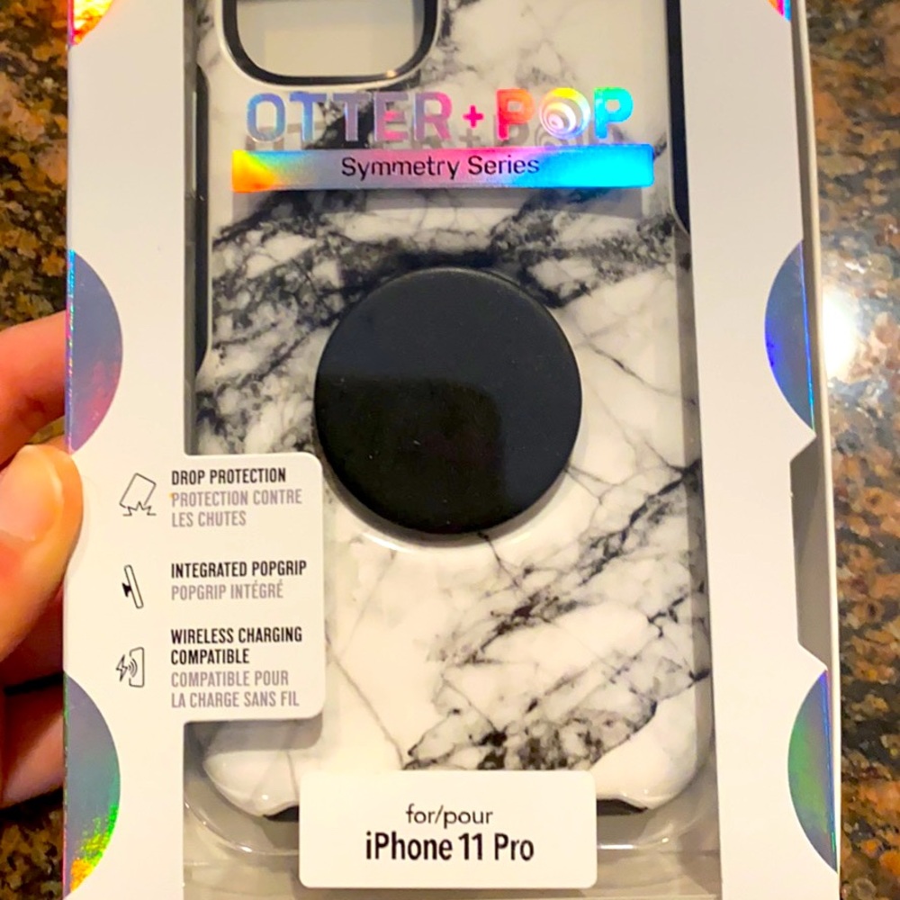 iPhone 11 Pro Otter + Pop Symmetry Series Case